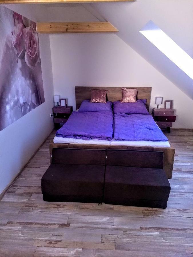 Domek Na Betleme Apartment Hlinsko Bagian luar foto